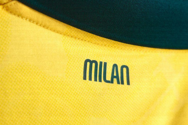Nova camisa do Milan