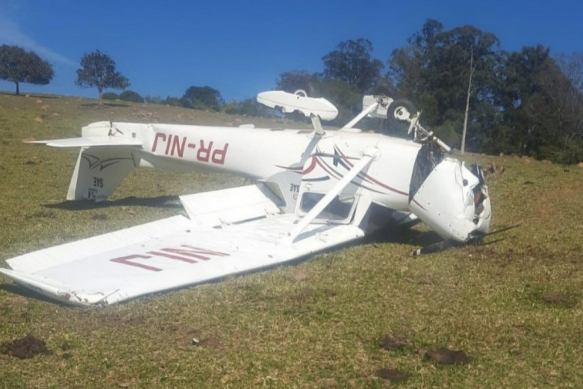 avião faz pouso forçado em Jundiaí, em São Paulo (Foto: Divulgação/Rede VOA) avião faz pouso forçado em Jundiaí, em São Paulo/Foto: Divulgação/Rede VOA