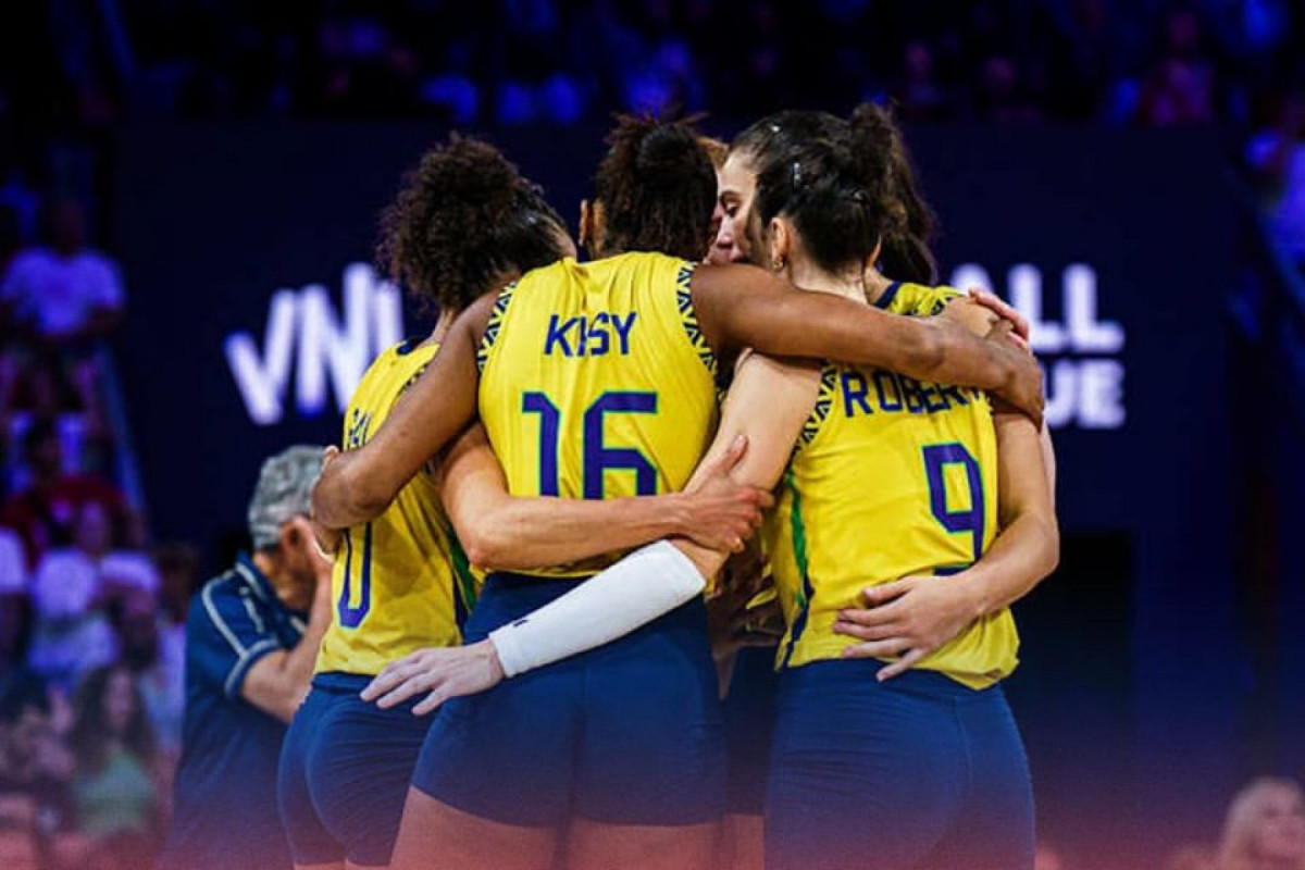 Brasil na final da VNL (Divulgação/CBV e Volleyball World) Brasil na final da VNL/Divulgação/CBV e Volleyball World