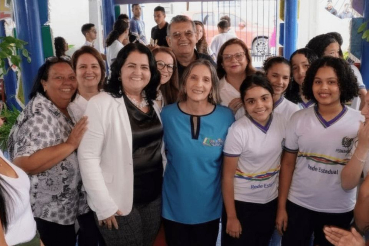 500 mil estudantes da Rede Estadual retornaram às aulas em Pernambuco
(SEE - Secretaria de Educação do Estado ) 500 mil estudantes da Rede Estadual retornaram às aulas em Pernambuco
/SEE - Secretaria de Educação do Estado
