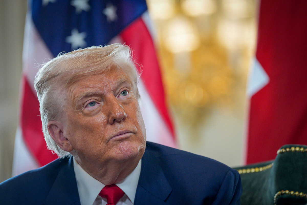 O presidente dos EUA, Donald Trump, discursa durante uma reunião bilateral com o primeiro-ministro britânico, Keir Starmer, no Trump Turnberry Golf Courses, em Turnberry, sudoeste da Escócia, em 28 de julho de 2025. (Foto de Christopher Furlong / POOL / AFP)