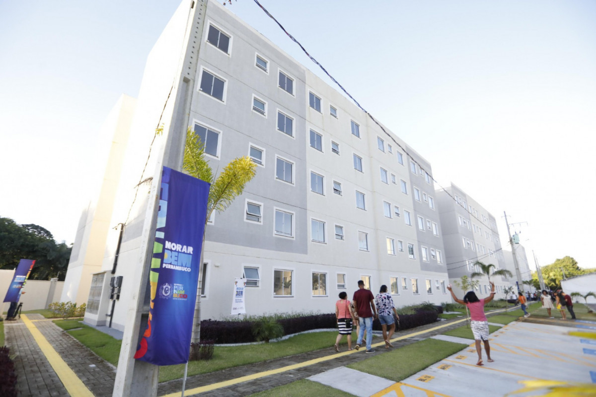 O Morar Bem PE – Entrada Garantida foi lançado em 2023 e aprovou o cadastro de mais de 12 mil famílias em todo o estado.