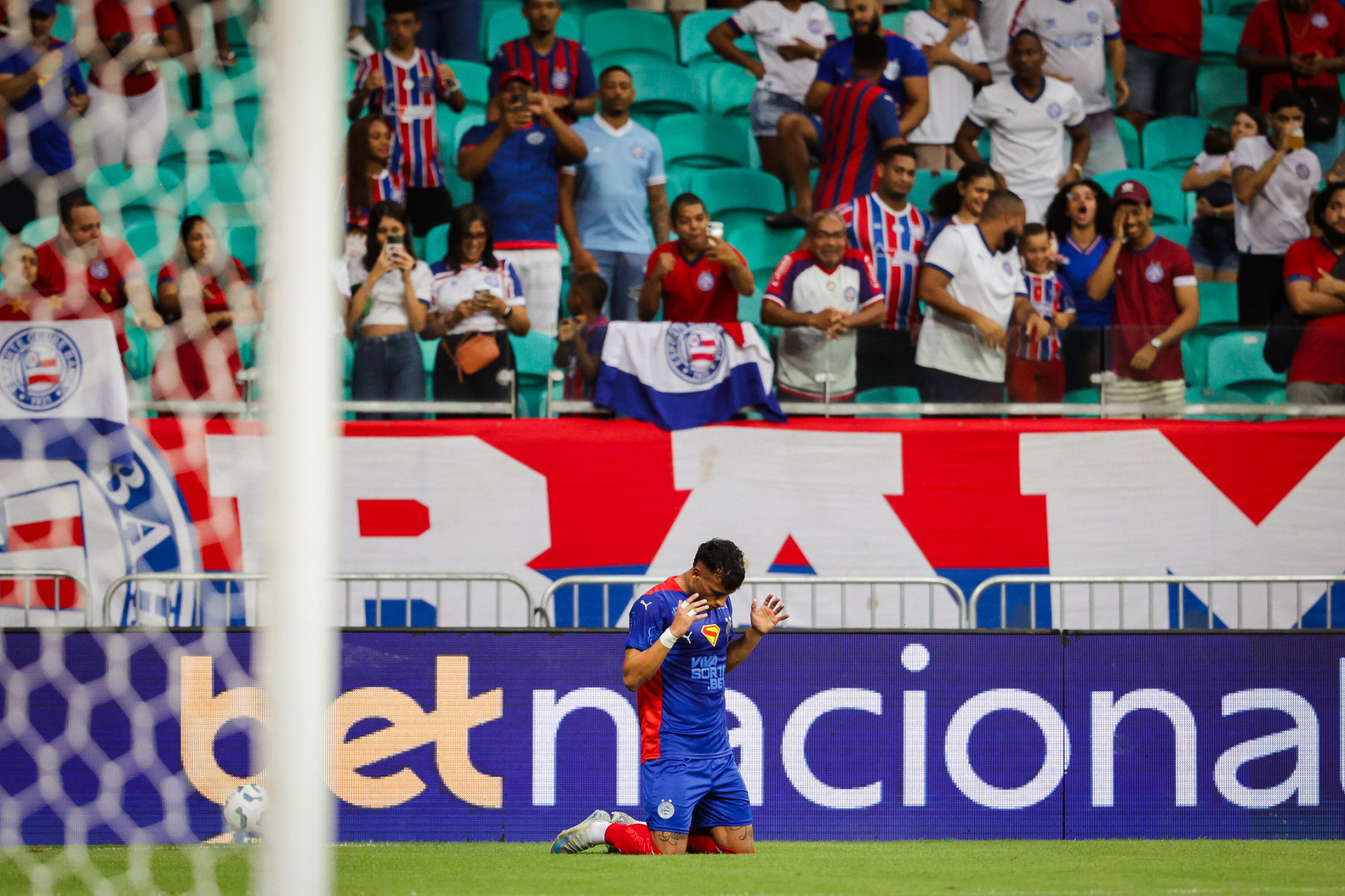 Bahia e Retrô se enfrentaram nesta quarta (30) pela ida das oitavas da Copa do Brasil