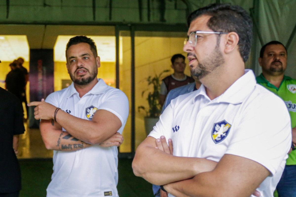 Laércio Guerra e Gustavo Jordão, presidente e diretor de futebol do clube, respectivamente/Rafael Vieira/ DP Foto
