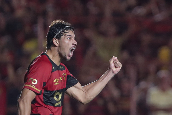Chico, zagueiro do Sport
