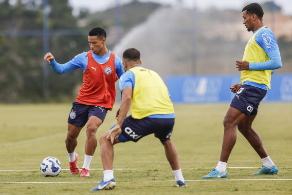 Elenco do Bahia durante treinamento no CT Evaristo de Macedo