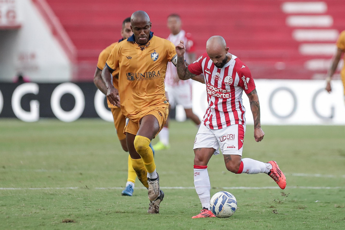 Último confronto entre Náutico e Retrô terminou em 0 a 0, com a Fênix se classificando nos pênaltis (Rafael Vieira/ FPF) Último confronto entre Náutico e Retrô terminou em 0 a 0, com a Fênix se classificando nos pênaltis/Rafael Vieira/ FPF