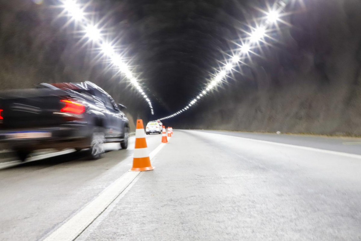 A iniciativa prevê a instalação de 1.688 luminárias LED