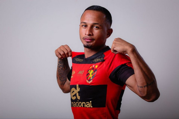Léo Pereira, novo atacante do Sport