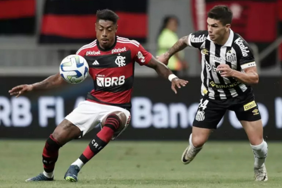 Bruno Henrique é suspeito de ter recebido cartão para esquema de apostas em partida contra o Santos em novembro de 2023 (Wilton Junior/Estadão ) Bruno Henrique é suspeito de ter recebido cartão para esquema de apostas em partida contra o Santos em novembro de 2023/Wilton Junior/Estadão