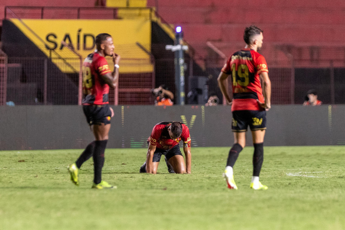 Sport empatou com o Bahia na Ilha do Retiro /Rafael Vieira/DP 