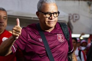 Hélio dos Anjos, treinador do Náutico