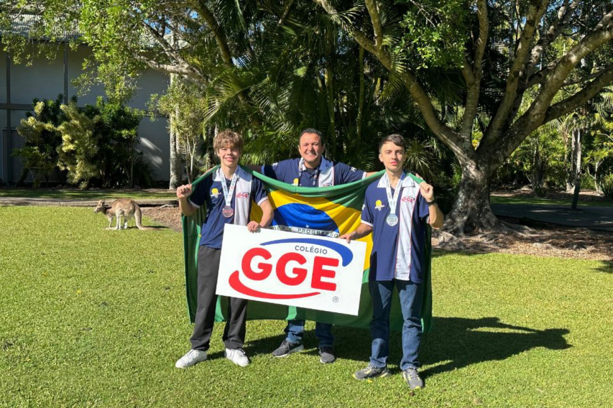 Essa é a primeira vez que Pernambuco conquista duas medalhas da IMO, considerada a mais importante disputa mundial da área.
