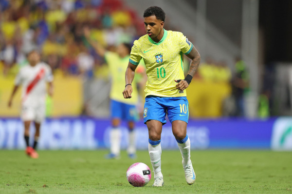 Rodrygo em partida da Seleção Brasileira