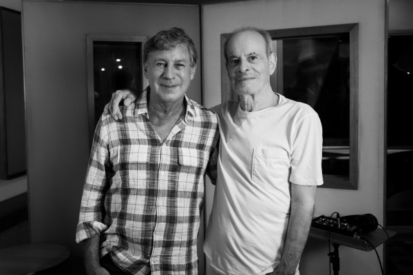 Flávio Venturini e Ney Matogrosso gravam juntos a faixa Besame