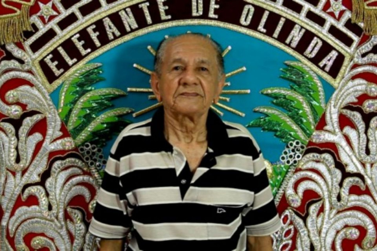 Em 2023, Seu João de Elefante recebeu o título de Cidadão Olindense, homenagem imposta por por conta de todo o seu compromisso, paixão e contribuição com a preservação da identidade cultural de Olinda.