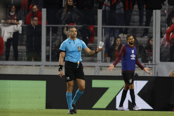 Felipe Fernandes de Lima, árbitro da partida entre Athletico x São Paulo nas oitavas de final da Copa do Brasil