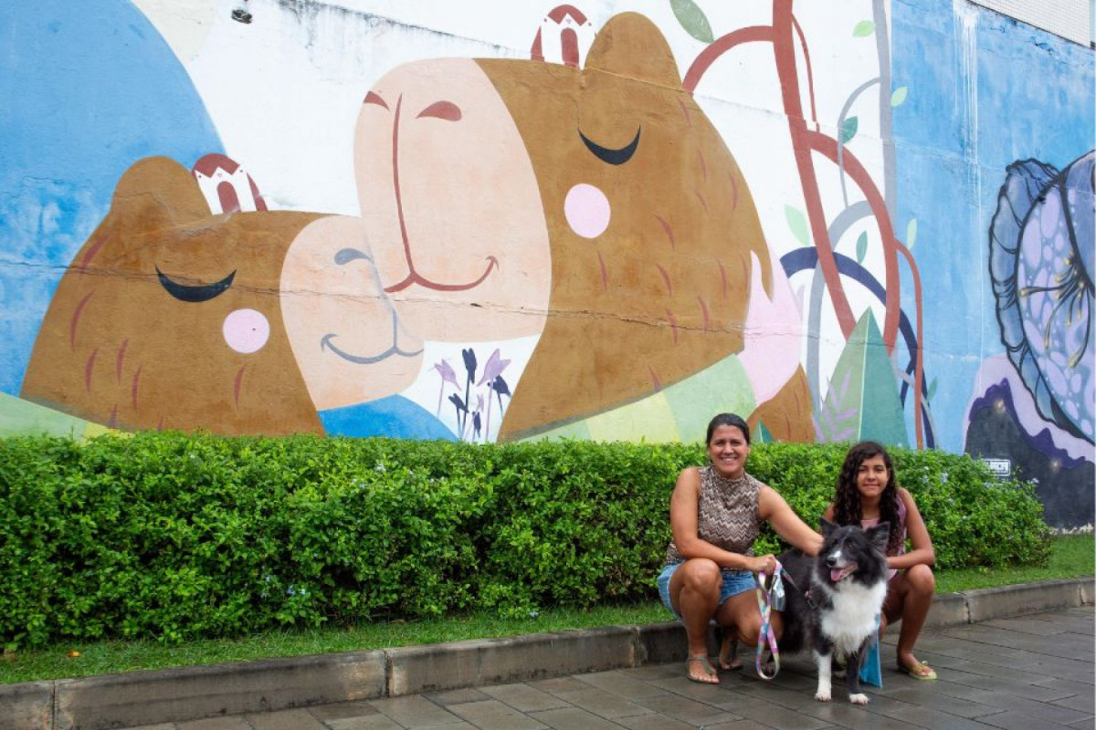 Médica costuma alertar outros usuários do Parque das Graças sobre riscos da aproximação com os animais