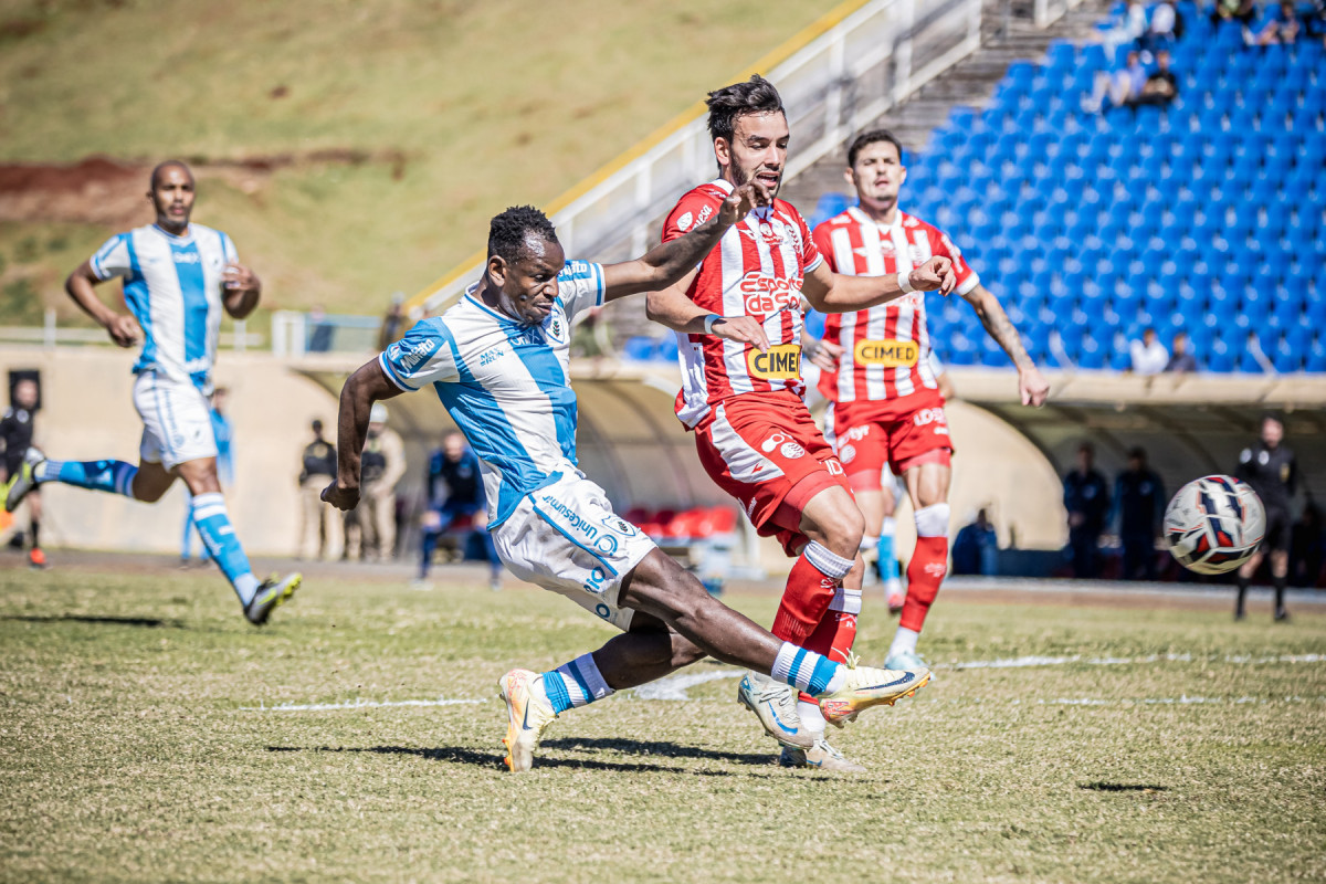 Londrina e Náutico se enfrentaram pela 16ª rodada da Série C (Rafael Martins/Londrina EC) Londrina e Náutico se enfrentaram pela 16ª rodada da Série C/Rafael Martins/Londrina EC