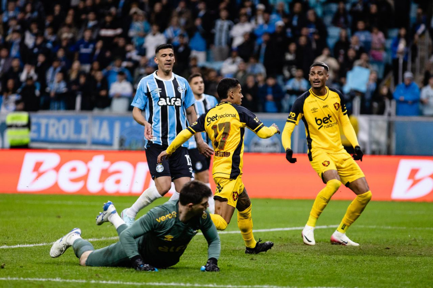 Sport venceu o Grêmio em Porto Alegre