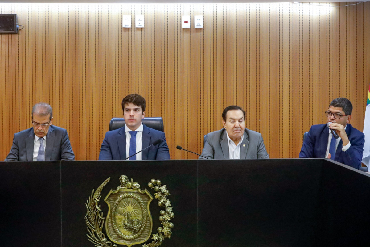 Secretário de Planejamento, Gestão e Desenvolvimento Regional de Pernambuco, Fabrício Marques, participa de audiência pública da Comissão de Finanças