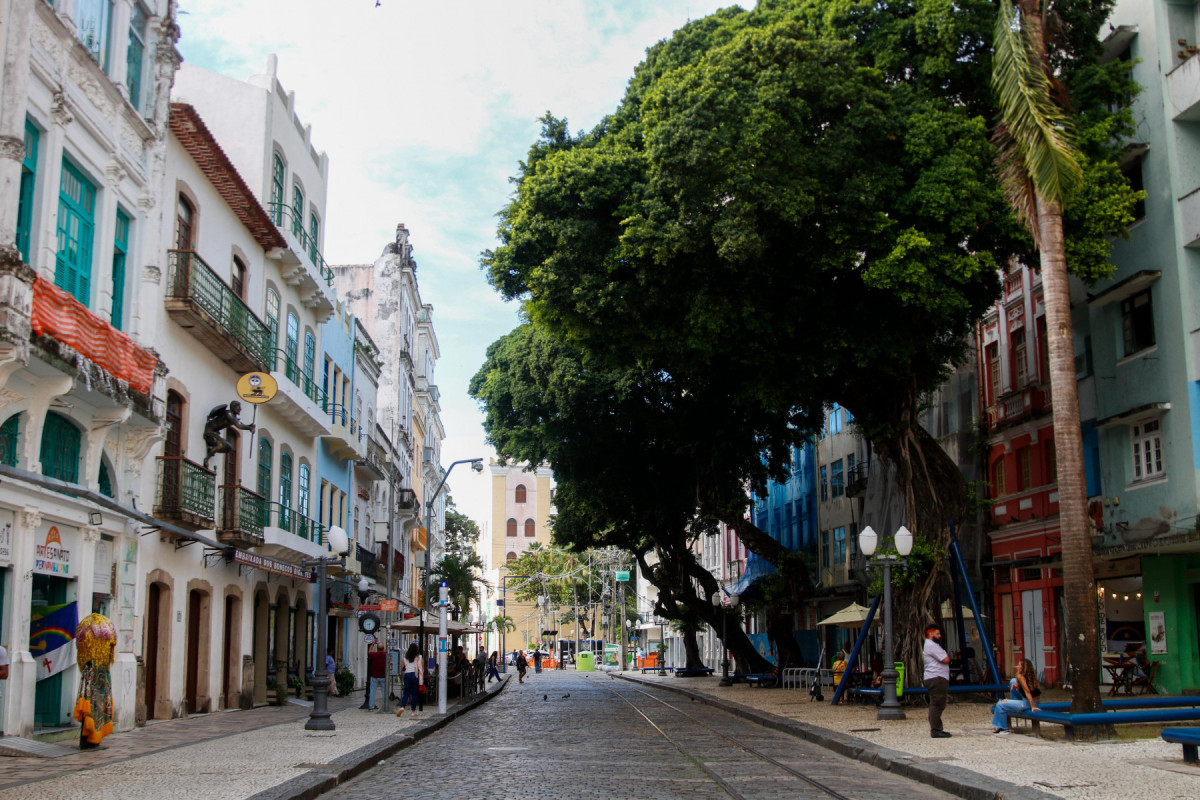 Rua do Bom Jesus, no Recife./Foto: Marina Torres/DP Foto