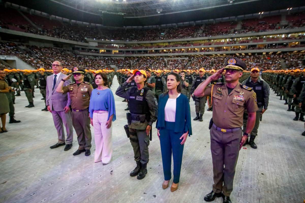 Cerimônia de formatura de policiais militares