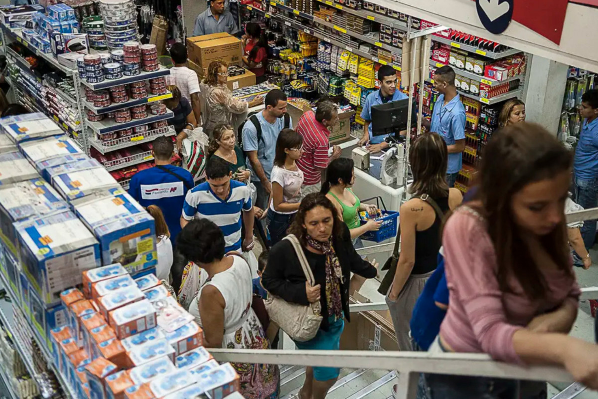 No acumulado do primeiro semestre do ano, o setor fechou em 2,3% e, nos últimos 12 meses, a alta foi de 3,6 %/Foto: Marcelo Camargo/Agência Brasil
