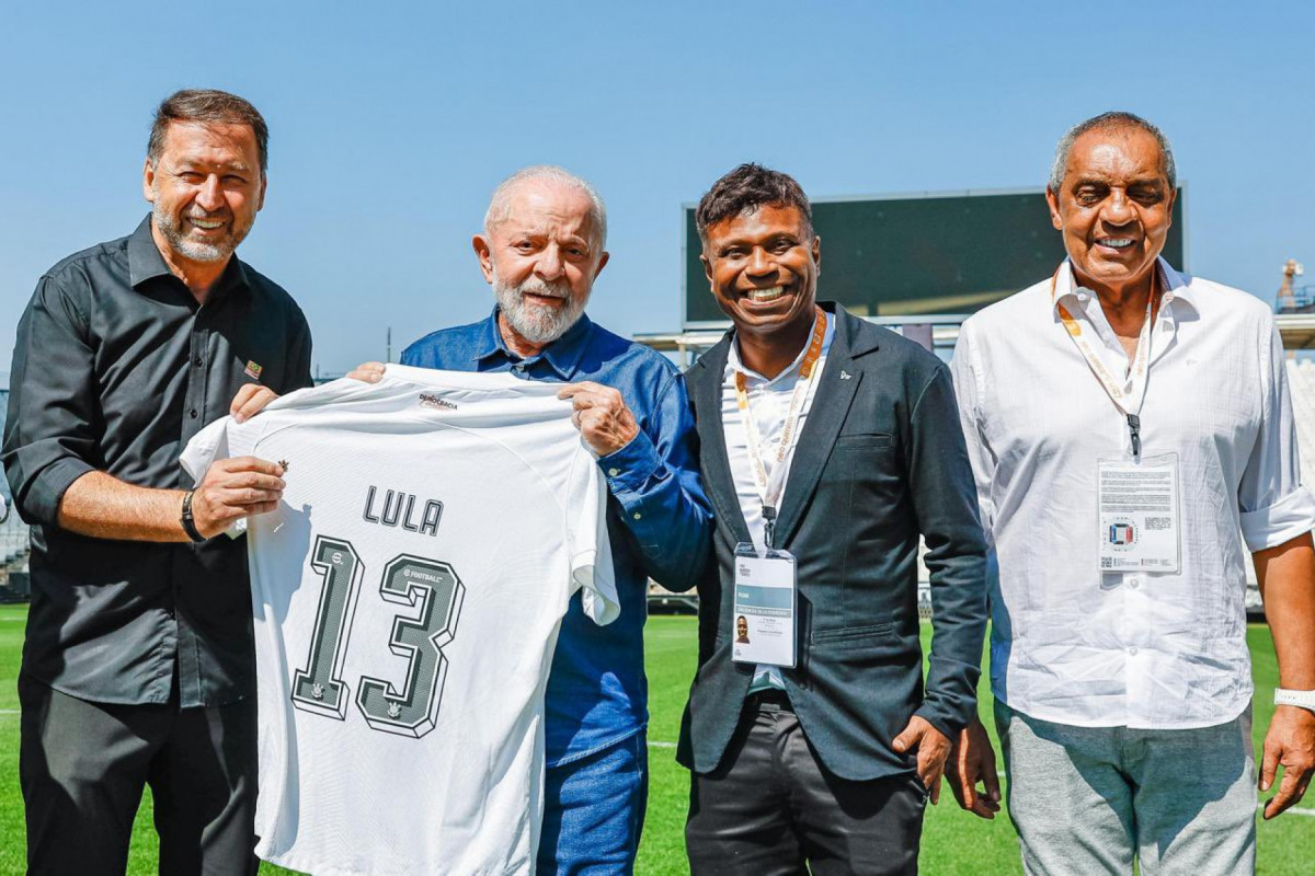 Lula, presidente do Brasil e torcedor do Corinthians (Ricardo Stuckert) Lula, presidente do Brasil e torcedor do Corinthians/Ricardo Stuckert