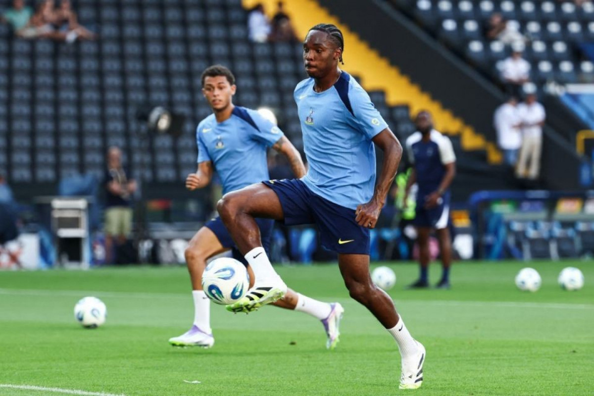 Mathys Tel, jogador do Tottenham/ FRANCK FIFE / AFP