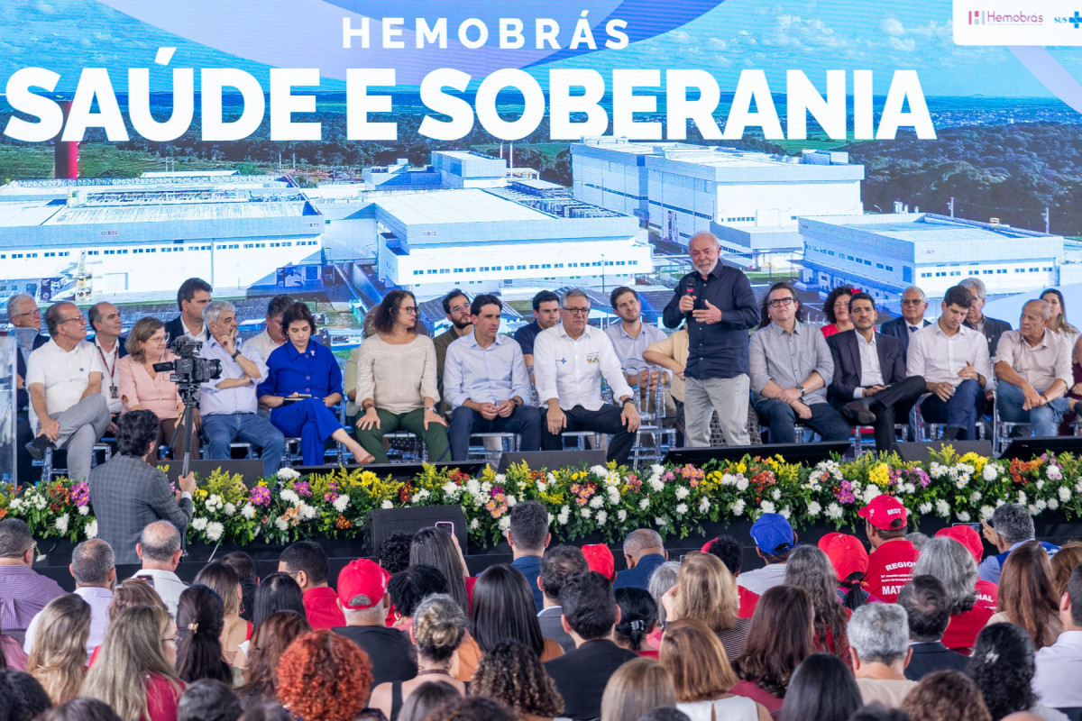 Lula na inauguração de fábrica da Hemobras em Goiana 