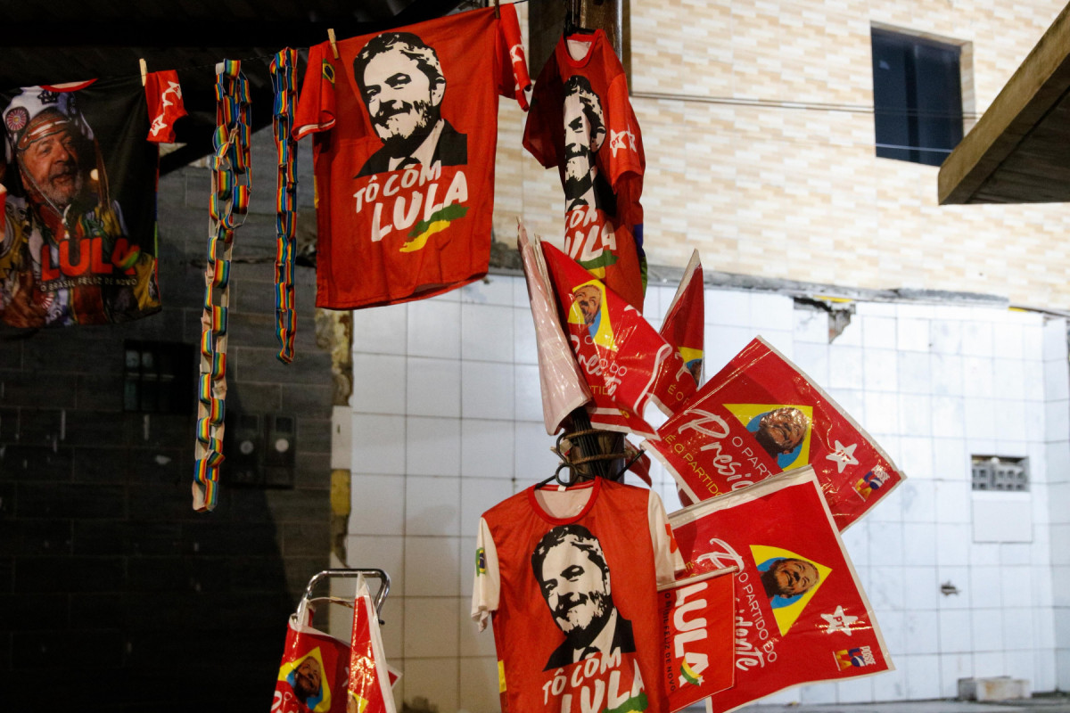 Moradores de Brasília Teimosa recebem o presidente Lula