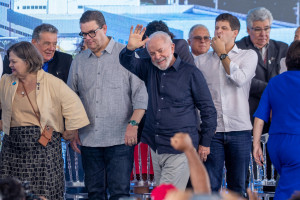 Lula na inauguração de fábrica da Hemobras em Goiana