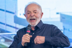 Lula na inauguração de fábrica da Hemobras em Goiana