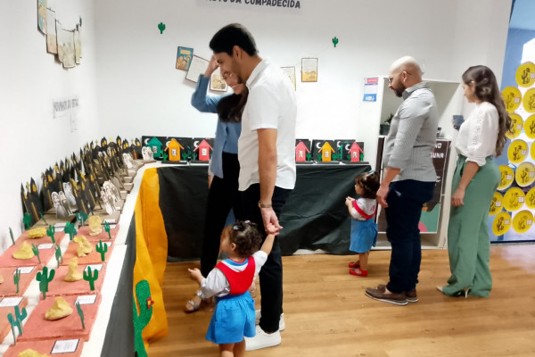 Alunos do Colégio GGE aprendem enquanto se divertem no projeto 