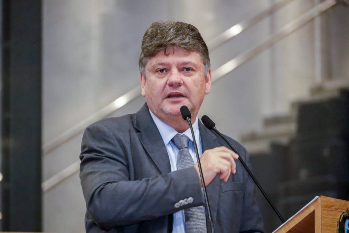 Deputado estadual e líder do PSB na Alepe, Sileno Guedes