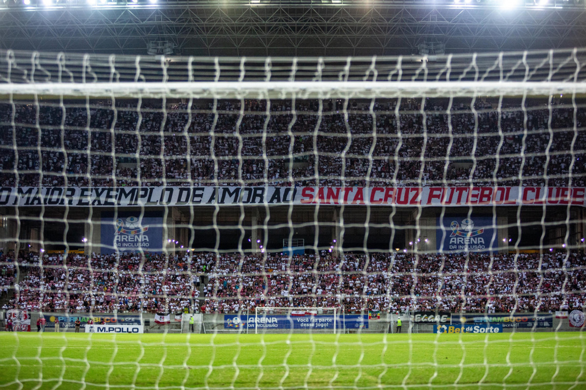 Torcida do Santa Cruz (Rafael Vieira) Torcida do Santa Cruz/Rafael Vieira