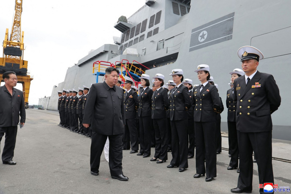 O líder norte-coreano Kim Jong-un condenou os exercícios militares entre a Coreia do Sul e os Estados Unidos e prometeu expandir o seu programa de armas nucleares. (STR / KCNA VIA KNS / AFP) O líder norte-coreano Kim Jong-un condenou os exercícios militares entre a Coreia do Sul e os Estados Unidos e prometeu expandir o seu programa de armas nucleares. /STR / KCNA VIA KNS / AFP