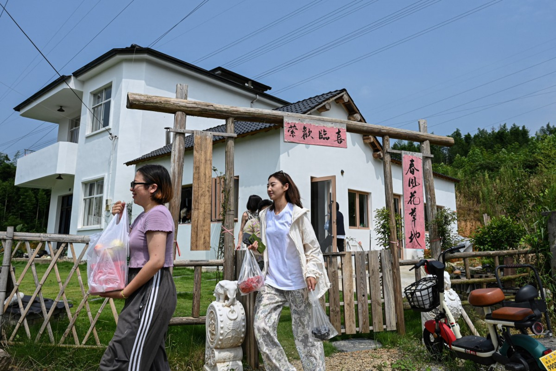 


Comunidade feminina na província de Zhejiang, no leste da China