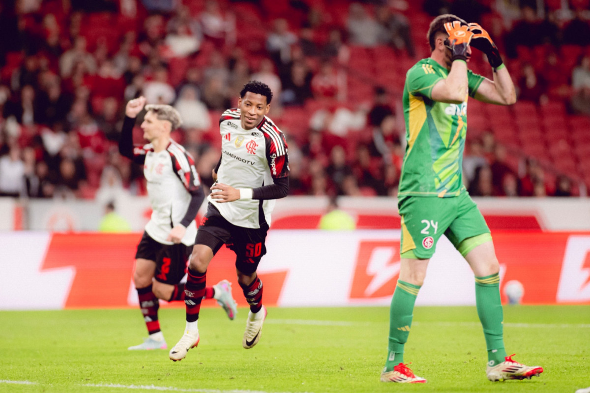Plata, atacante do Flamengo/Divulgação/Flamengo