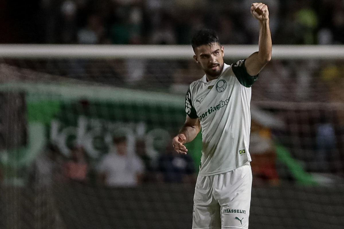 Flaco López marcou um dos gols na vitória do Palmeiras sobre o Sport pelo primeiro turno /Rafael Vieira/DP Foto