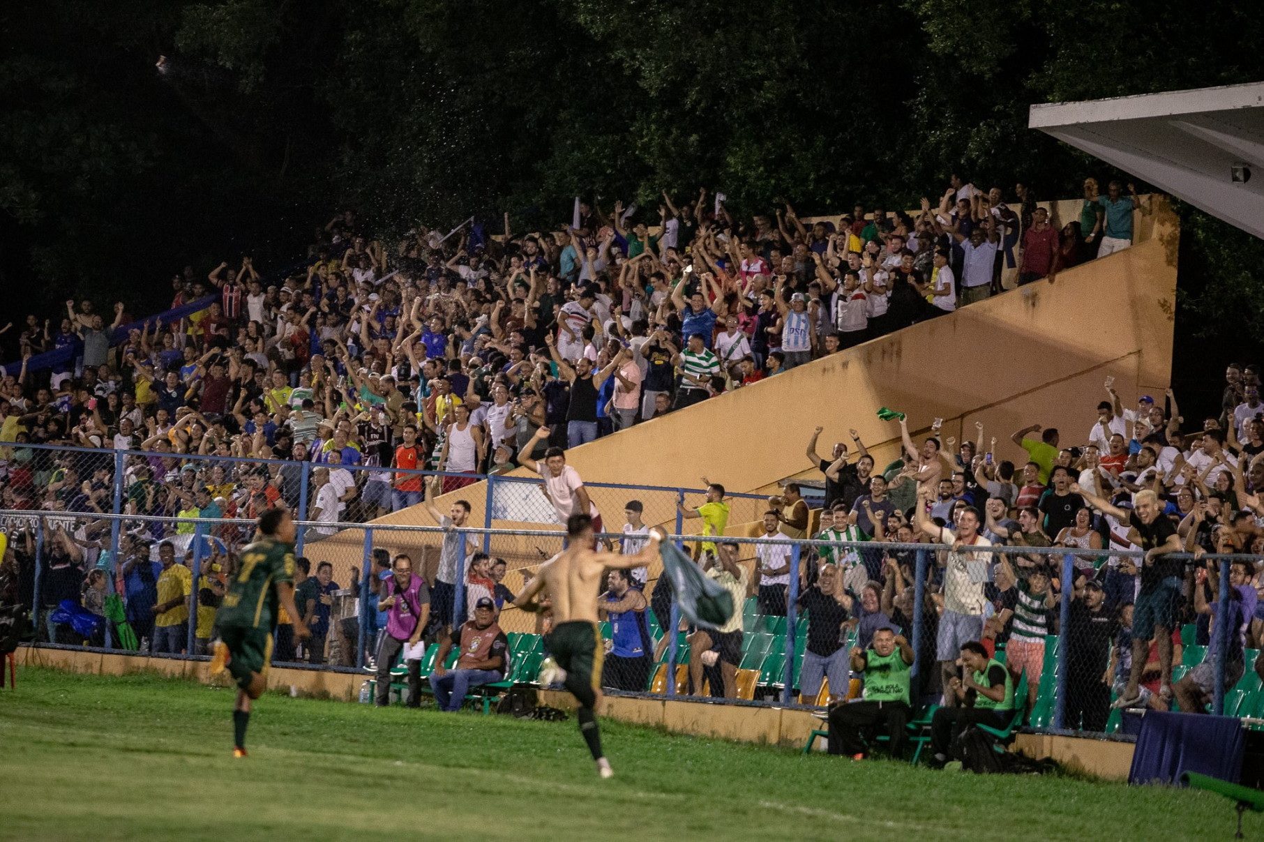 Estádio do Altos, Lindolfo Monteiro