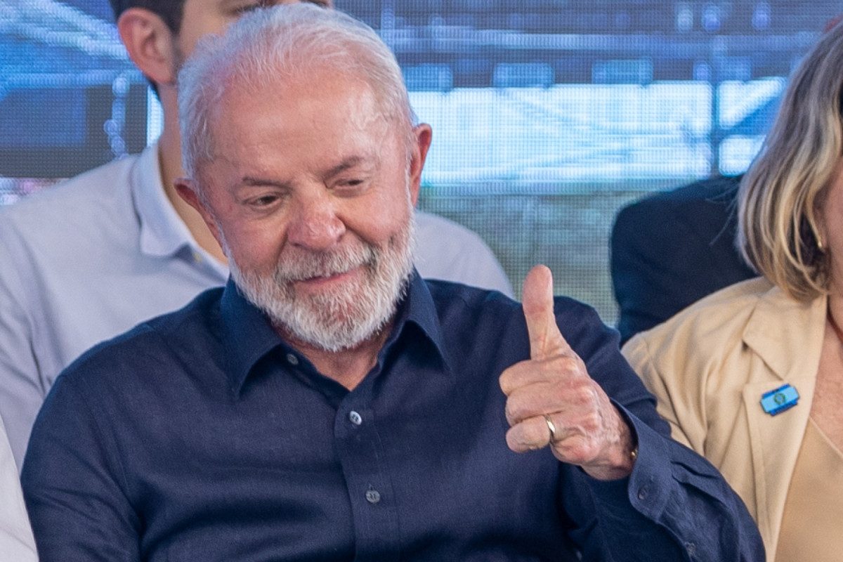 GOIANA - PE - 14/08/2025 -PRESIDENTE LULA - O presidente Luiz Inácio Lula da Silva (PT) veio a Pernambuco nesta quinta-feira (14), para cumprir agenda. Lula foi a inauguração da fábrica de hemoderivados da Empresa Brasileira de Hemoderivados e Biotecnologia (Hemobrás), em Goiana, na Zona da Mata de Pernambuco. Participaram do evento a vice-governadora de Pernambuco, Priscila Krause, Túlio Gadelha, o ministro da Saúde, Alexandre Padilha, o prefeito do Recife, João Campos, o senador, Humberto Costa, o prefeito de Goiana, Marcilio Regis. (Rafael Vieira) GOIANA - PE - 14/08/2025 -PRESIDENTE LULA - O presidente Luiz Inácio Lula da Silva (PT) veio a Pernambuco nesta quinta-feira (14), para cumprir agenda. Lula foi a inauguração da fábrica de hemoderivados da Empresa Brasileira de Hemoderivados e Biotecnologia (Hemobrás), em Goiana, na Zona da Mata de Pernambuco. Participaram do evento a vice-governadora de Pernambuco, Priscila Krause, Túlio Gadelha, o ministro da Saúde, Alexandre Padilha, o prefeito do Recife, João Campos, o senador, Humberto Costa, o prefeito de Goiana, Marcilio Regis. /Rafael Vieira