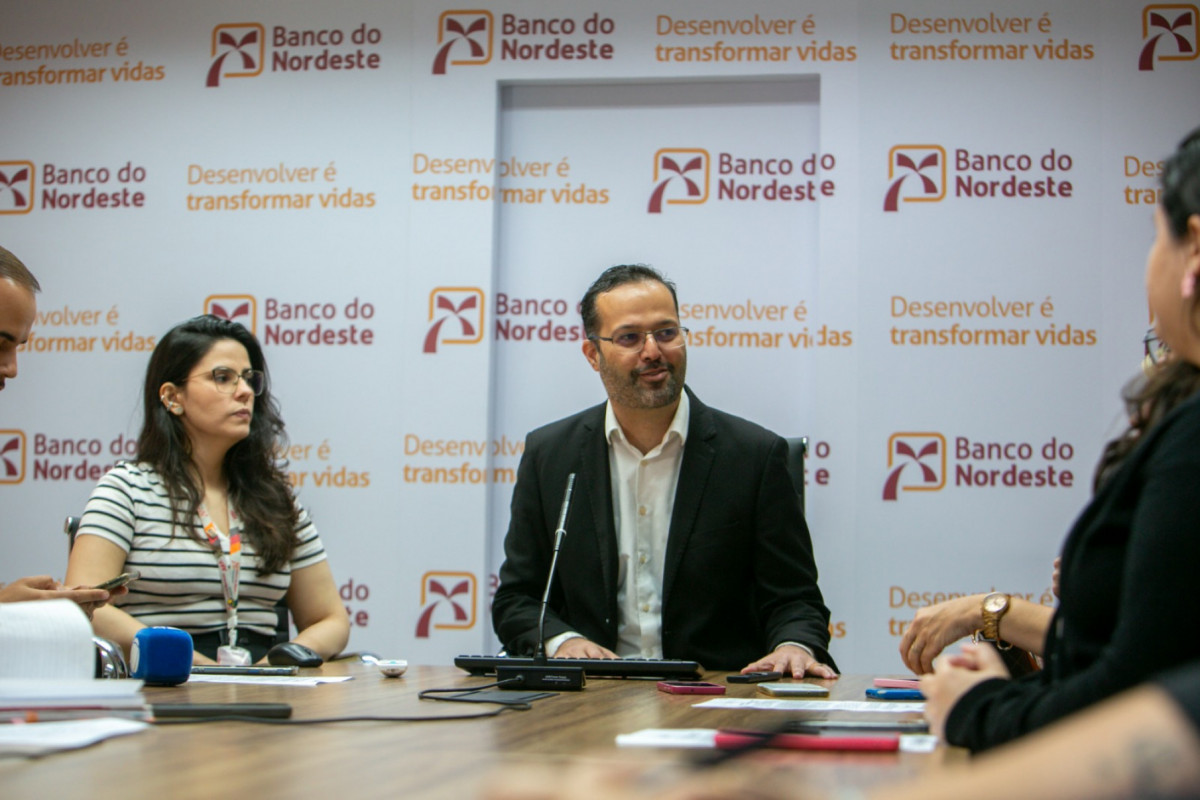Contratações de crédito do Banco do Nordeste somaram R$ 3,67 bilhões no primeiro semestre
(Foto: Heudes Regis) Contratações de crédito do Banco do Nordeste somaram R$ 3,67 bilhões no primeiro semestre
/Foto: Heudes Regis