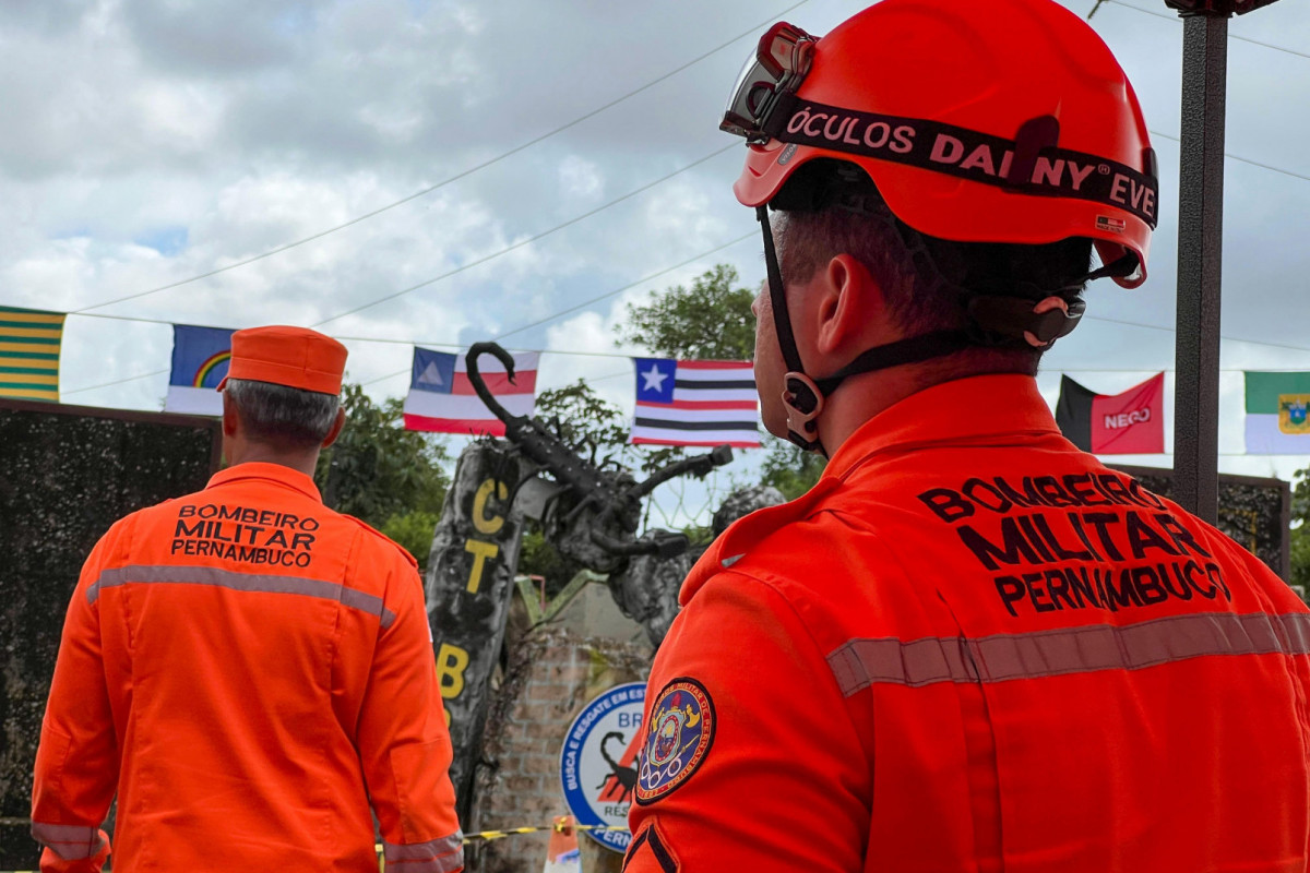 Bombeiros do Nordeste realizam simulado em Pernambuco para fortalecer resposta a desastres