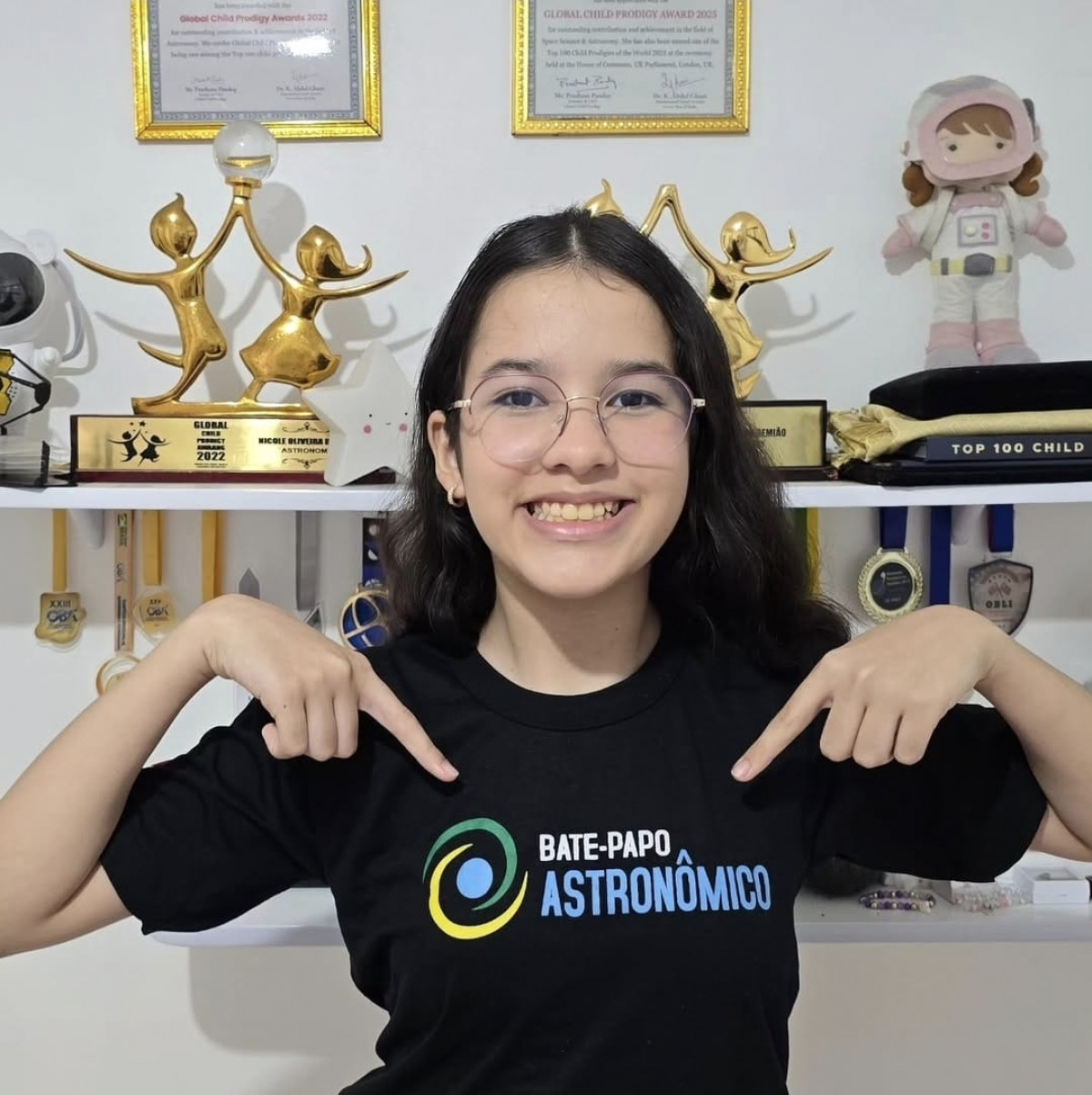 Nicolinha pesquisa desde os 6 anos e já detectou 80 asteroides