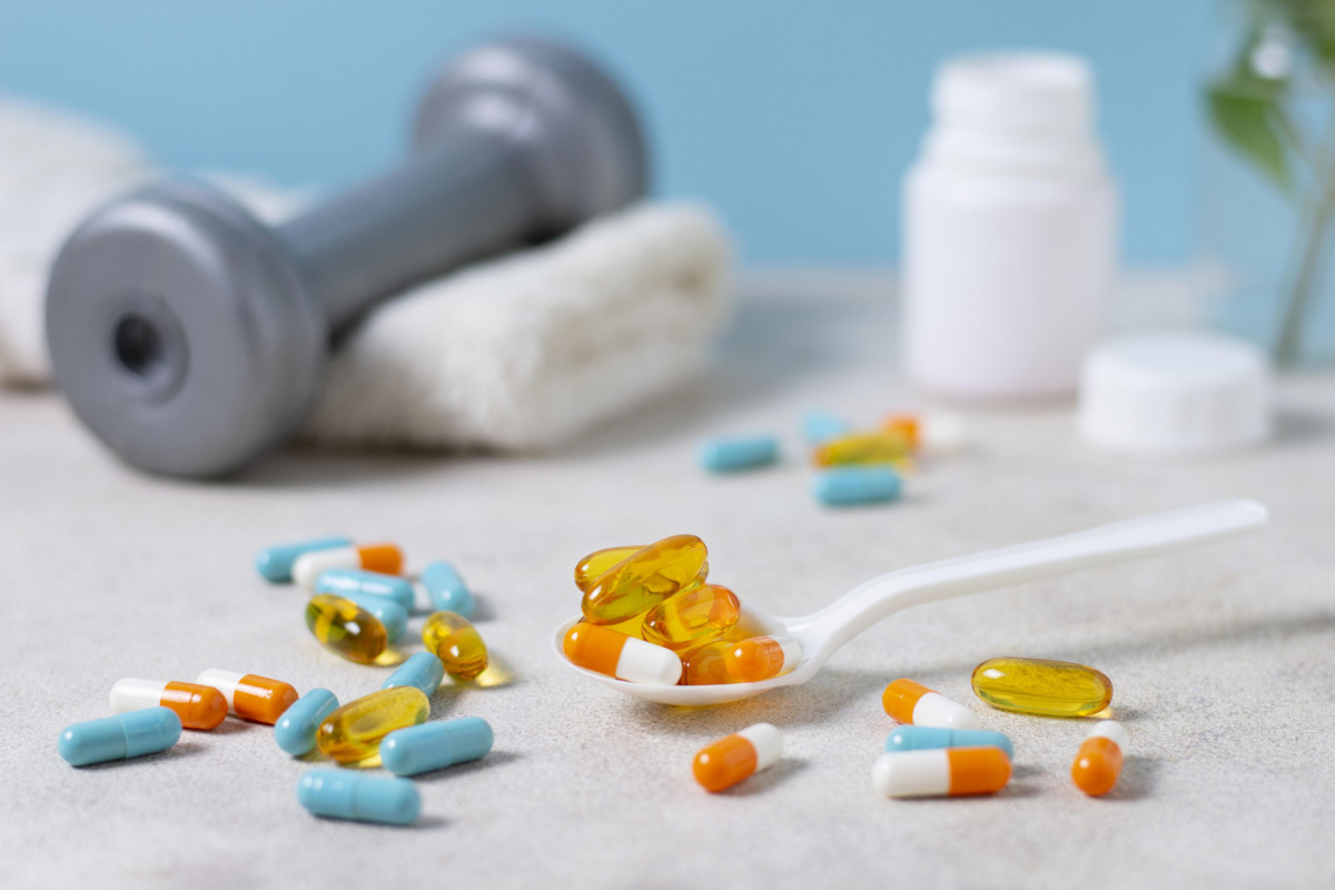 Suplementos alimentares (Freepik) Suplementos alimentares/Freepik
