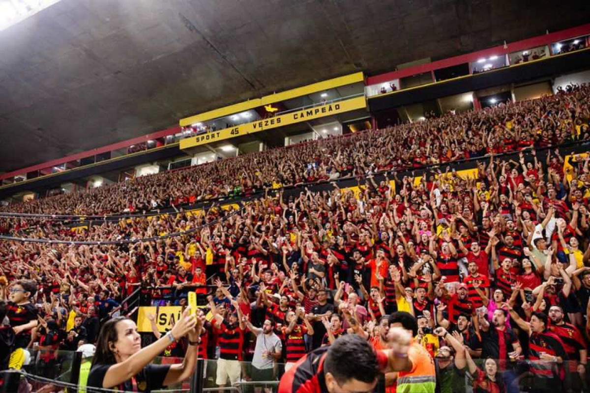 Torcida do Sport em partida na Ilha do Retiro (Paulo Paiva / Sport Recife) Torcida do Sport em partida na Ilha do Retiro/Paulo Paiva / Sport Recife