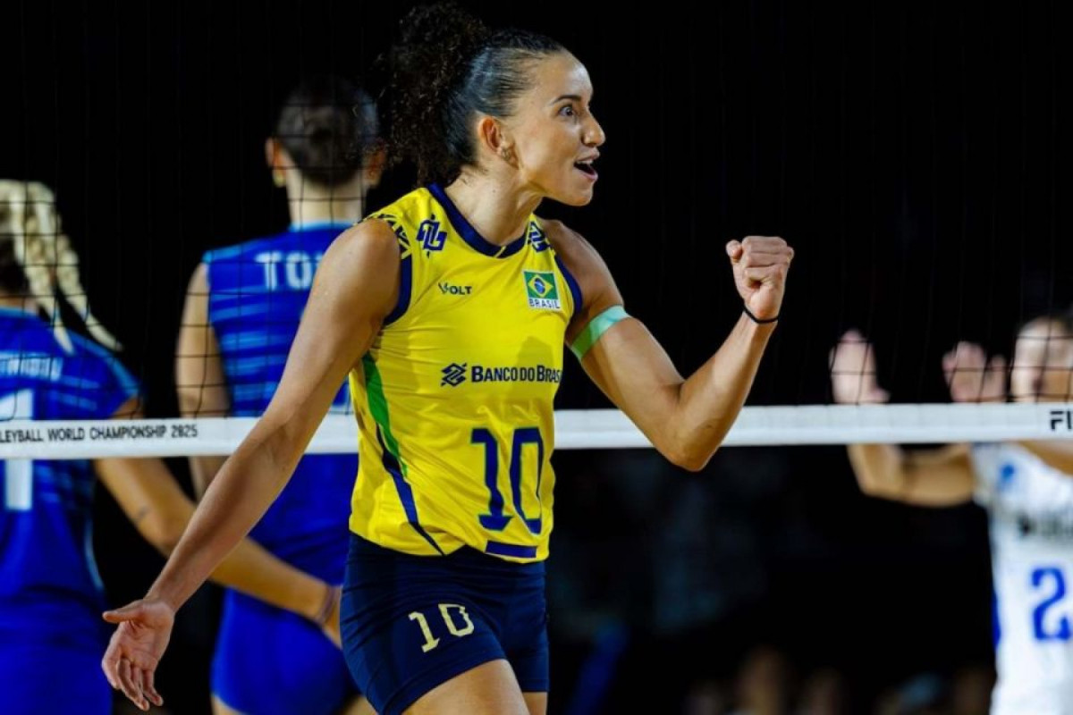 Gabi Guimarães, capitã e ponteira da Seleção Brasileira Feminina de Vôlei (Divulgação / Volleyball World) Gabi Guimarães, capitã e ponteira da Seleção Brasileira Feminina de Vôlei/Divulgação / Volleyball World