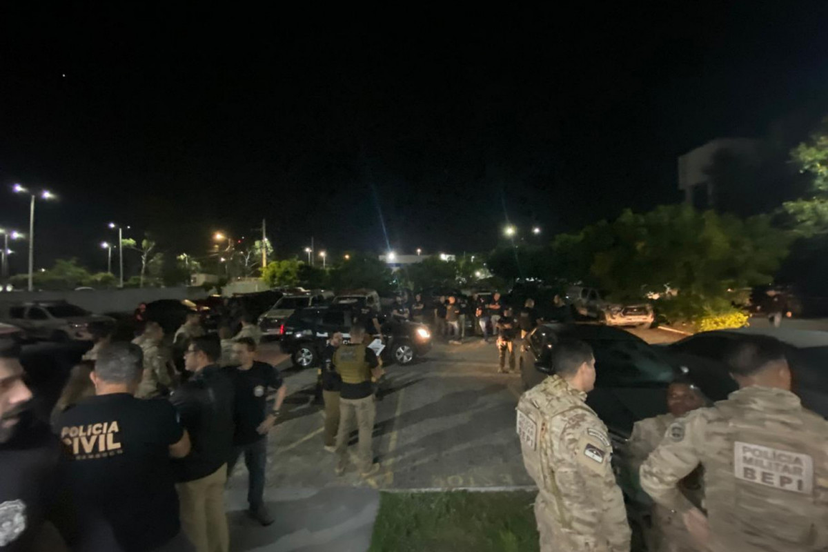 Polícia Civil cumpre 17 mandados na Operação Confluência II em Barra de Guabiraba
(Ascom/PCPE) Polícia Civil cumpre 17 mandados na Operação Confluência II em Barra de Guabiraba
/Ascom/PCPE